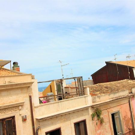 Una Terrazza Per Due Syracuse Bagian luar foto