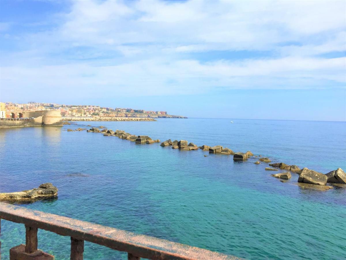 Una Terrazza Per Due Syracuse Bagian luar foto